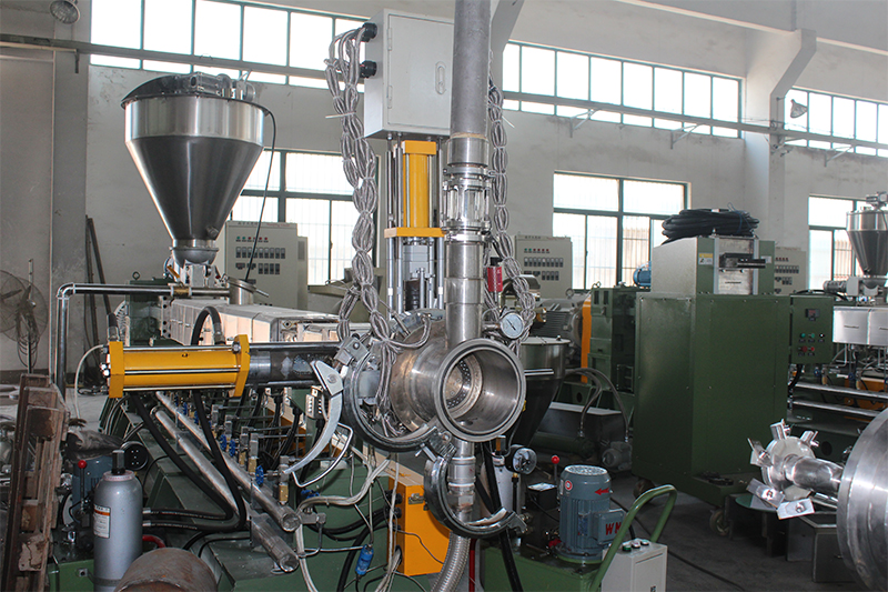 雙螺桿擠出機水下切粒(雙螺桿擠出機水下切粒系統)